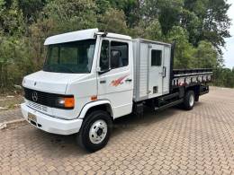 MERCEDES-BENZ - 914 - 1995/1995 - Branca - Sob Consulta