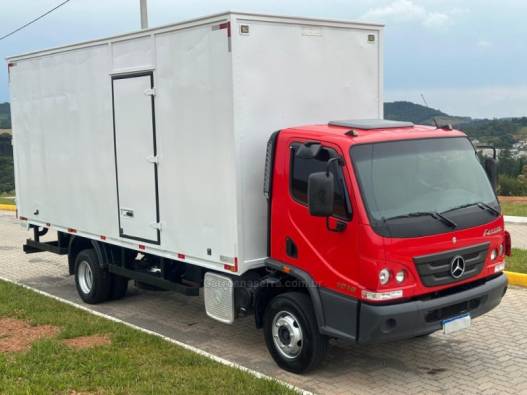 MERCEDES-BENZ - ACCELO 1016 - 2013/2013 - Vermelha - Sob Consulta
