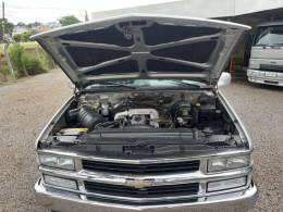 CHEVROLET - SILVERADO - 2000/2001 - Prata - Sob Consulta