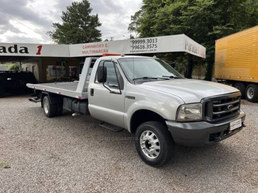 FORD - F-4000 - 2001/2001 - Prata - Sob Consulta