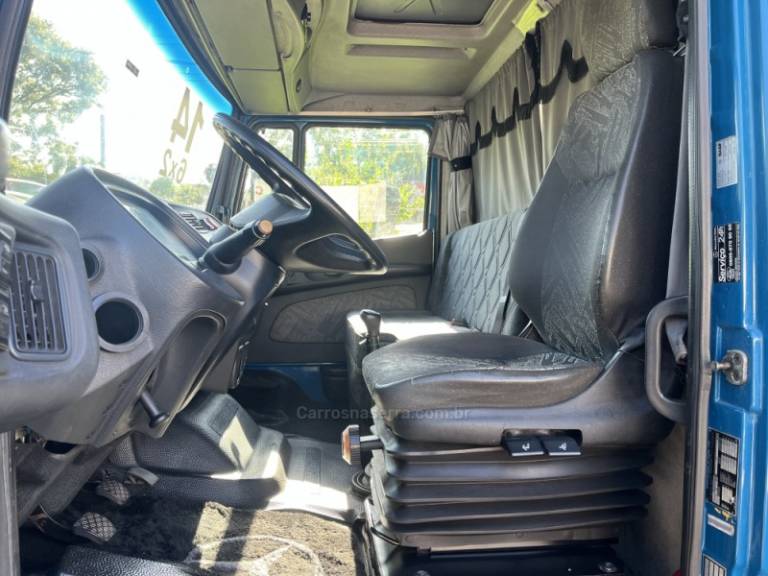 MERCEDES-BENZ - ATRON 2324 - 2014/2014 - Azul - Sob Consulta