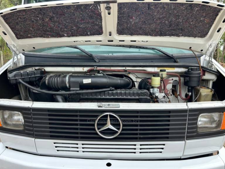 MERCEDES-BENZ - 914 - 1995/1995 - Branca - Sob Consulta